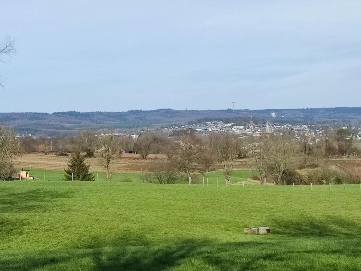 Your Stay In Kelmis - La Calamine- Cosy Apartment In The Ardennes -Three-Country Point - Neu-Moresnet エクステリア 写真